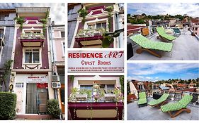 Residence Art Guest House
